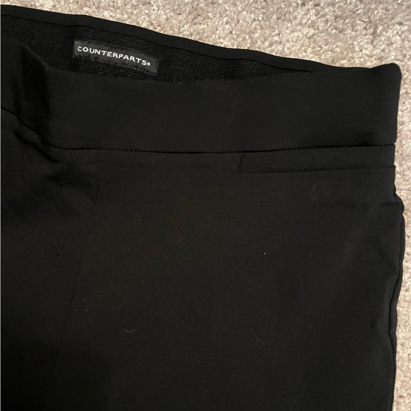 Black stretchy dress pants - Picture 2 of 3